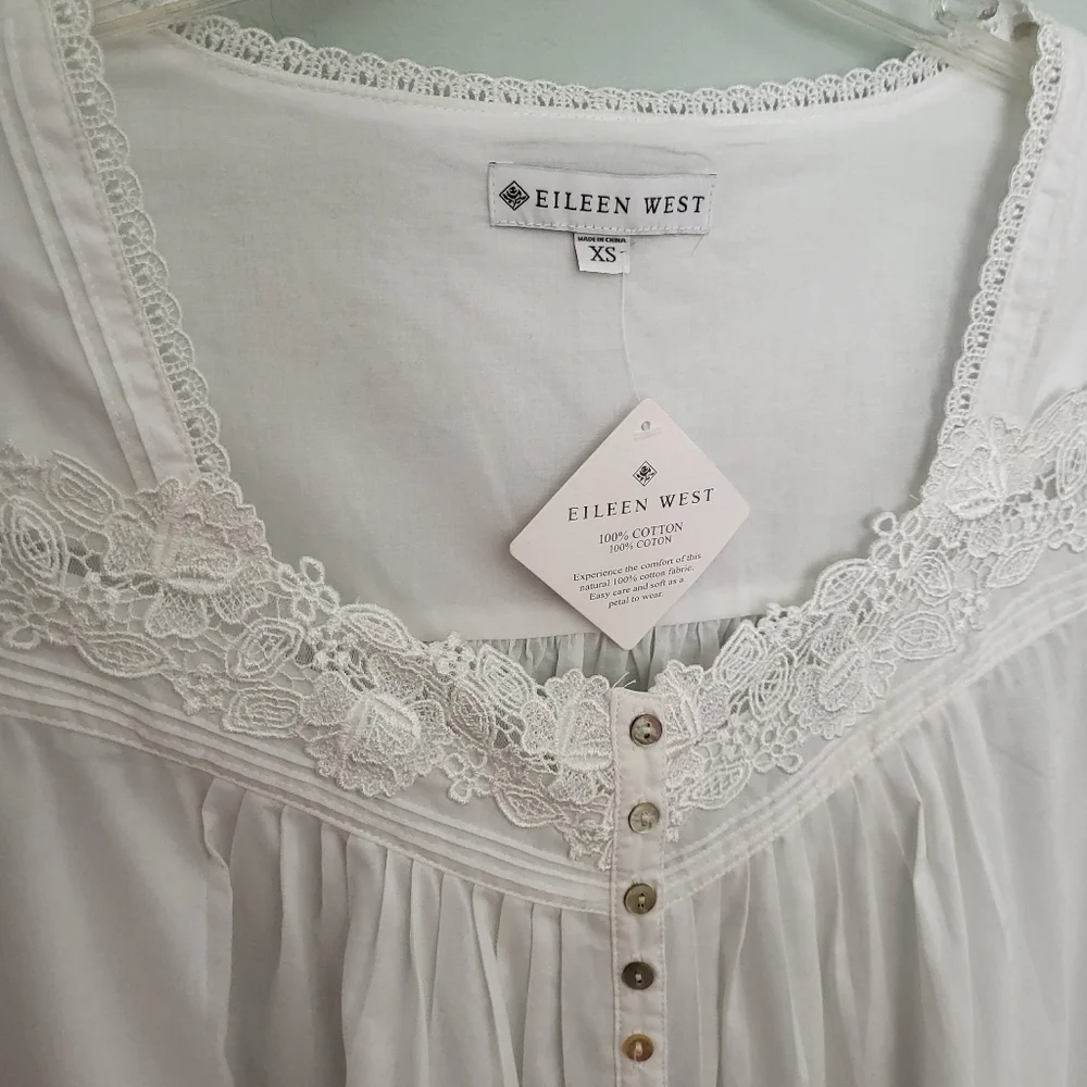 Eileen West XS Long White Long Sleeve Cotton Nightgown Pockets Cottagecore New - Picture 2 of 12
